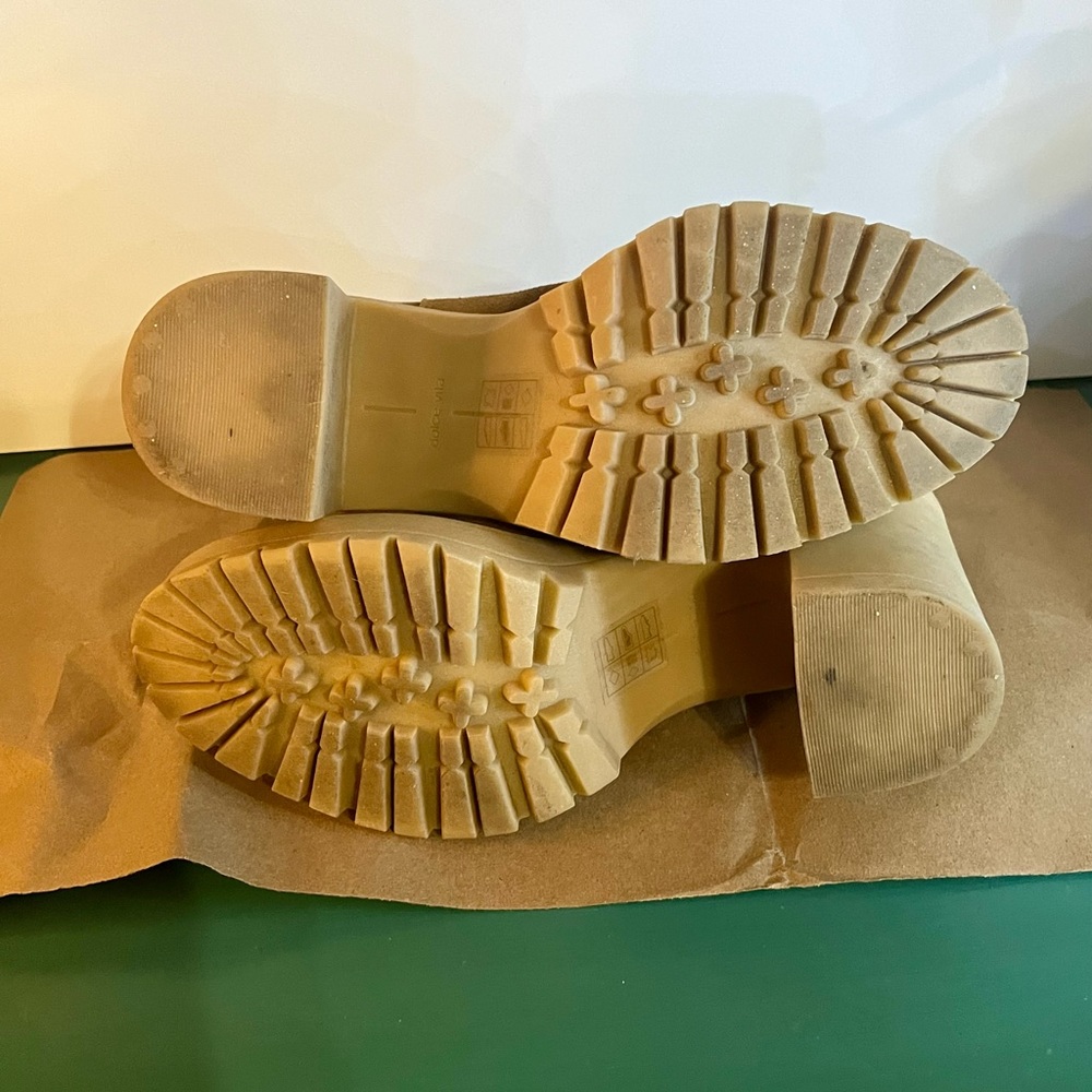 7W Dolce Vita Camel Suede Caster H2O “1970’s bootie” - Picture 3 of 9